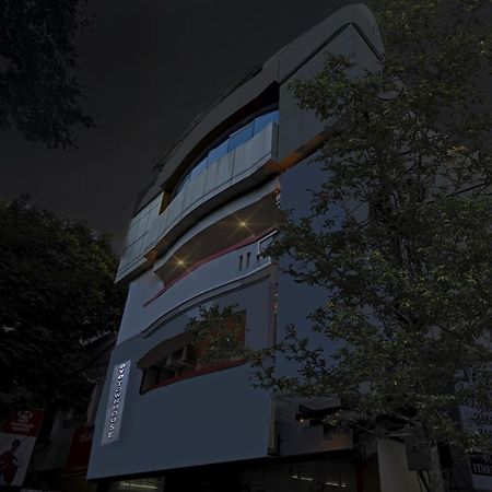 Super Townhouse G Silver Hotels Near Us Biometric Madrás Exterior foto